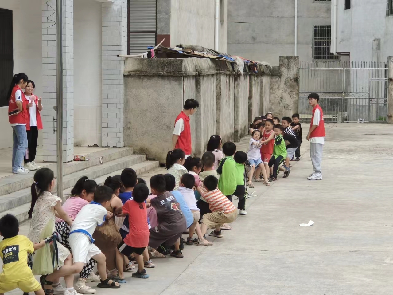 美加墨世界杯官方网站同心圆支教服务队圆满完成支教任务